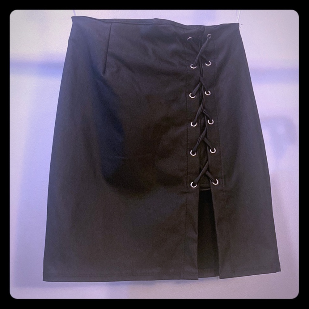 Lace-up black miniskirt